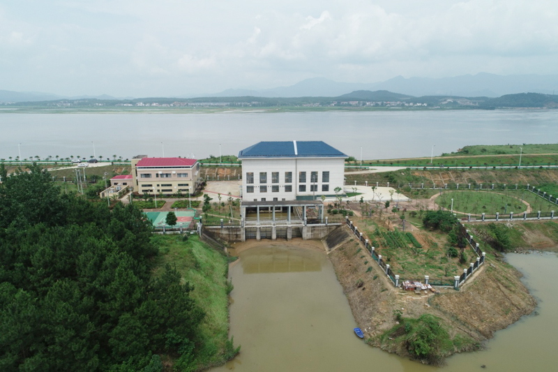 江西省峽江庫區(qū)柘塘防護(hù)工程.jpg